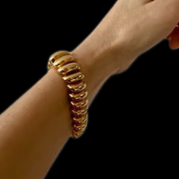 Vintage 1980s Costume Jewelry Gold Tone Link Snake Bracelet - Picture 4 of 13